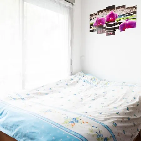 Charming Studio Near Buttes-chaumont Apartment *